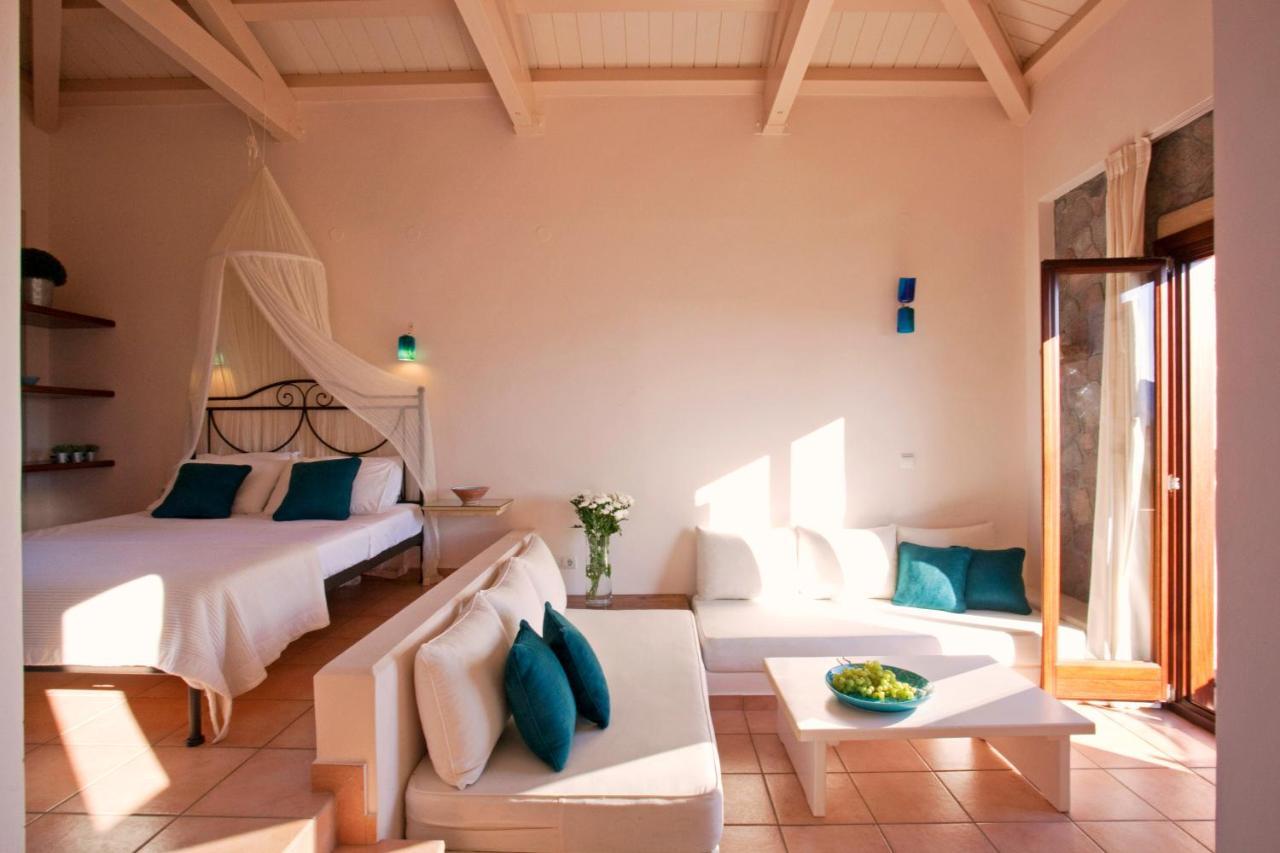 Aparthotel Angelina Boutique Escape à Perdika  Extérieur photo